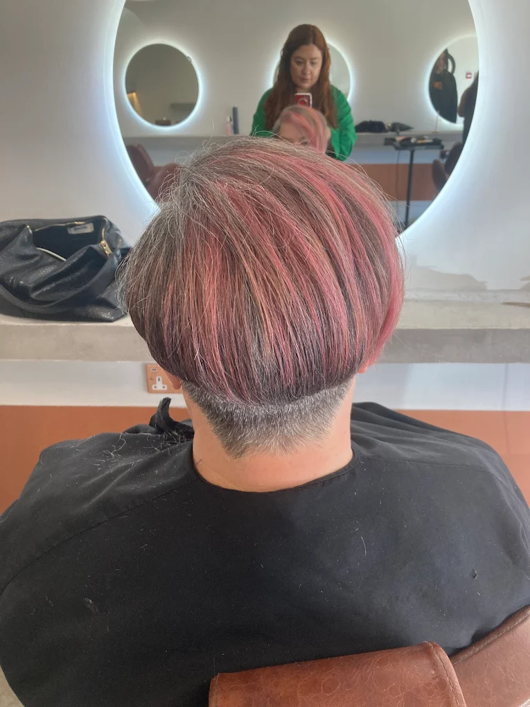 Gritt Salon Client 11