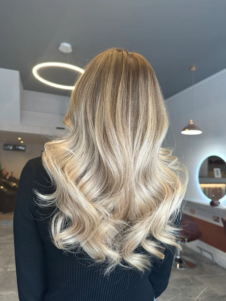 Gritt Salon Client 18